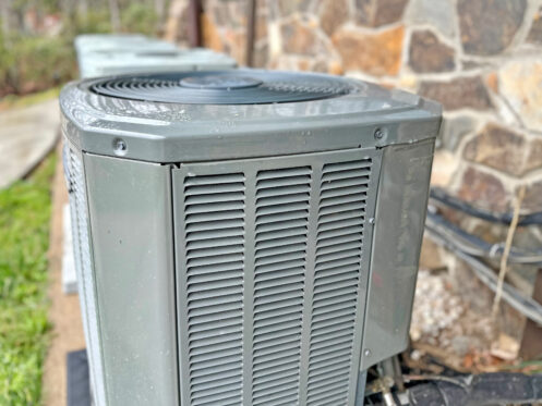 Air conditioning unit outside a Roseburg home